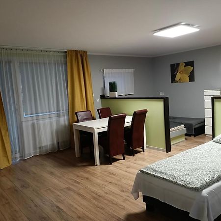Wypoczynek Letnia Oaza Villa Sobienie Jeziory Exterior foto